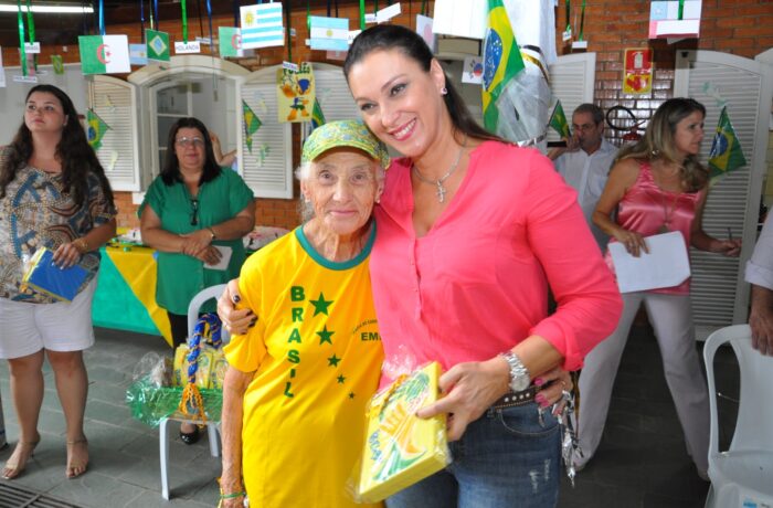 Como a candidata a deputada estadual Rita Passos impulsiona o desenvolvimento regional
